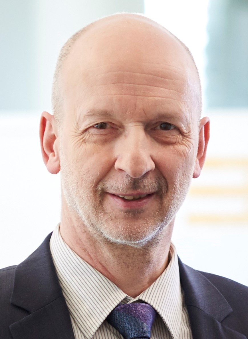 Dr. Andreas Rebetzky